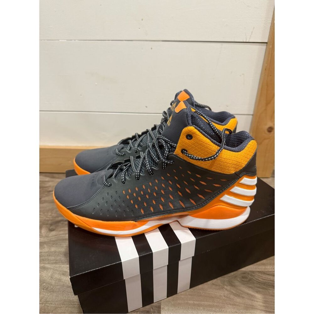 Adidas No Mercy Badketball Shoes Men’s 13 New
